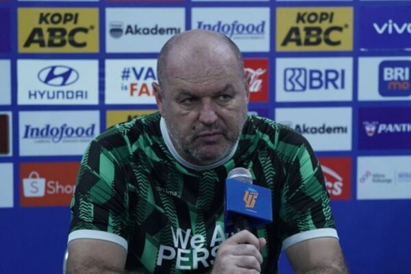 Bojan Hodak: Persib Bandung Tidak Akan Mudah Kalahkan PSS Sleman
