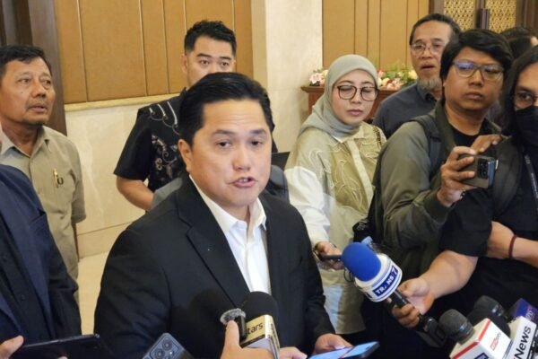 Erick Thohir Menyatakan Ole Romeny Harus Menghadapi Operasi
